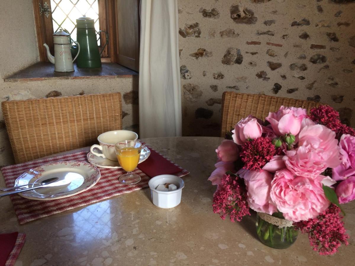 Bed and Breakfast La Ferme Au Colombier Neron Exteriér fotografie